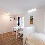 Casamia Hotel *