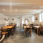 Hotel Casamia *